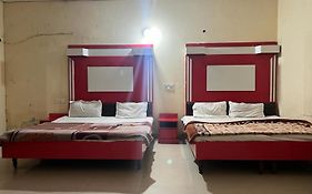 Hotel Skylark